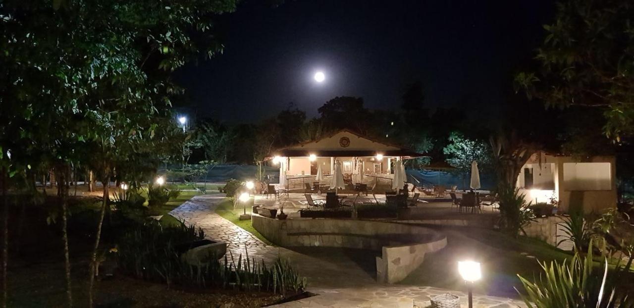 Orla Morada Do Sol Hotel Pirenopolis Ngoại thất bức ảnh